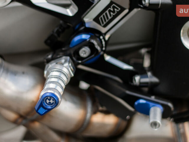 купить новое авто БМВ M 1000R 2025 года от официального дилера Назарій БМВ фото