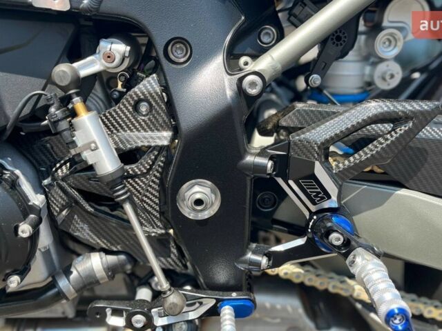 БМВ M 1000R, объемом двигателя 1 л и пробегом 0 тыс. км за 32876 $, фото 16 на Automoto.ua