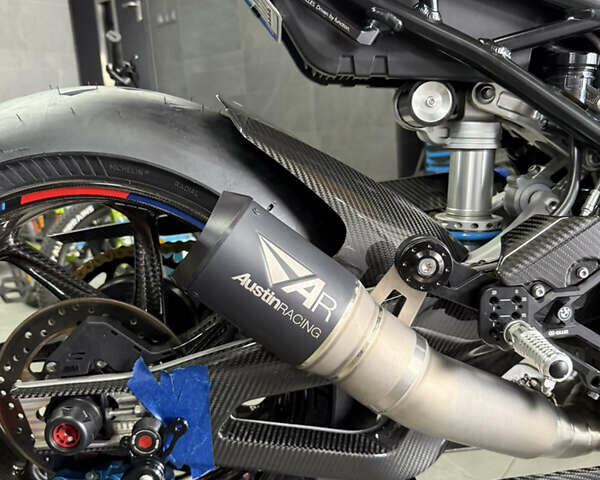 БМВ M 1000RR, объемом двигателя 0 л и пробегом 8 тыс. км за 42000 $, фото 25 на Automoto.ua