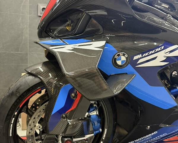 БМВ M 1000RR, объемом двигателя 0 л и пробегом 8 тыс. км за 42000 $, фото 1 на Automoto.ua