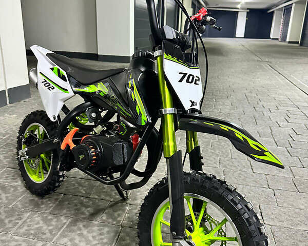 БМВ M 1000RR, об'ємом двигуна 0.49 л та пробігом 1 тис. км за 300 $, фото 2 на Automoto.ua