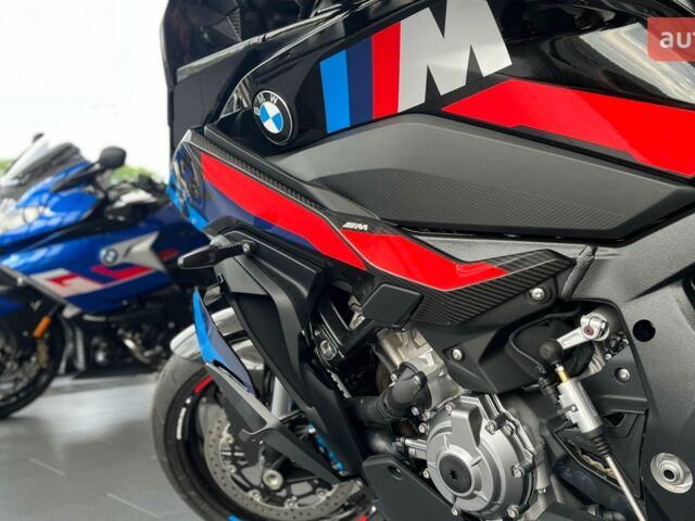купити нове авто БМВ M 1000XR 2025 року від офіційного дилера АВТ Баварія Київ БМВ фото