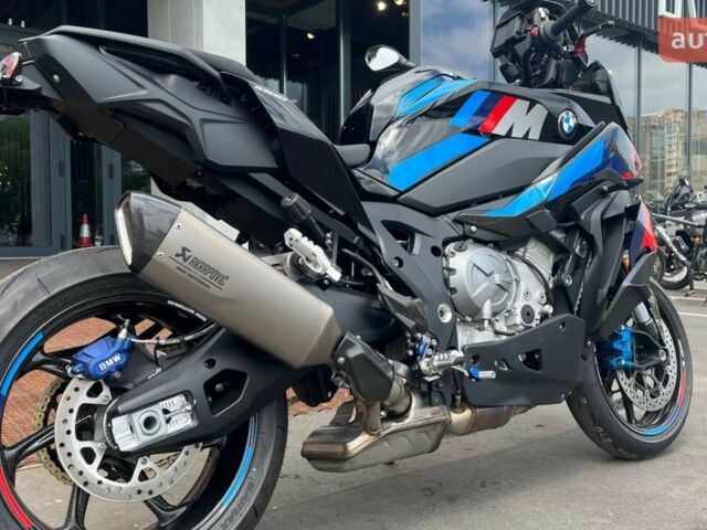 БМВ M 1000XR, объемом двигателя 1 л и пробегом 0 тыс. км за 38553 $, фото 1 на Automoto.ua