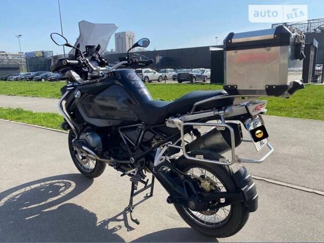 Черный БМВ R 1200C, объемом двигателя 1.2 л и пробегом 42 тыс. км за 17400 $, фото 5 на Automoto.ua