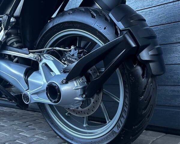 Белый БМВ R 1200GS, объемом двигателя 1.2 л и пробегом 22 тыс. км за 15000 $, фото 8 на Automoto.ua