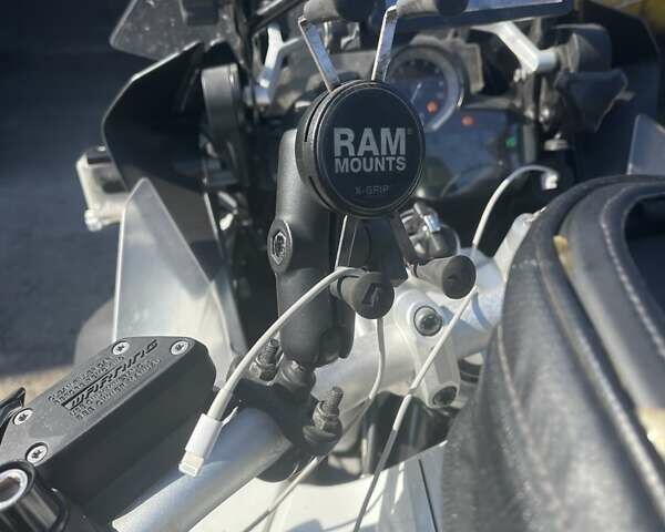 Білий БМВ R 1200GS, об'ємом двигуна 1.17 л та пробігом 30 тис. км за 16000 $, фото 10 на Automoto.ua