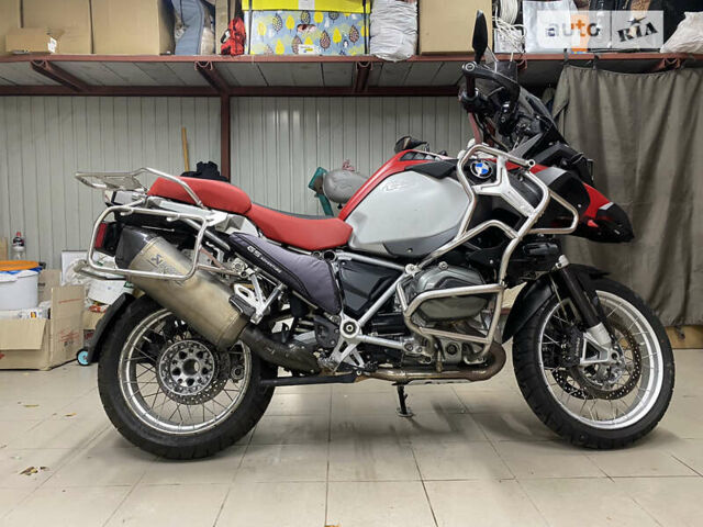 Червоний БМВ R 1200GS, об'ємом двигуна 1.17 л та пробігом 49 тис. км за 12700 $, фото 1 на Automoto.ua