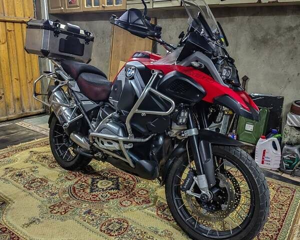 Красный БМВ R 1200GS, объемом двигателя 1.2 л и пробегом 87 тыс. км за 12000 $, фото 6 на Automoto.ua