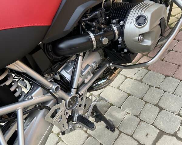 Красный БМВ R 1200GS, объемом двигателя 0 л и пробегом 52 тыс. км за 10800 $, фото 22 на Automoto.ua