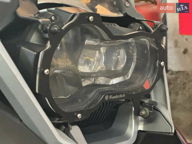 БМВ R 1200GS, об'ємом двигуна 1.2 л та пробігом 53 тис. км за 12000 $, фото 9 на Automoto.ua