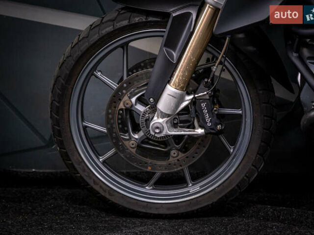 Сірий БМВ R 1200GS, об'ємом двигуна 1.17 л та пробігом 60 тис. км за 12300 $, фото 9 на Automoto.ua