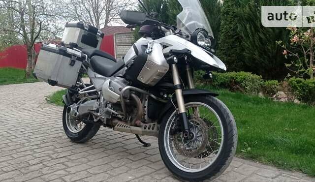 Сірий БМВ R 1200GS, об'ємом двигуна 1.2 л та пробігом 83 тис. км за 10000 $, фото 1 на Automoto.ua