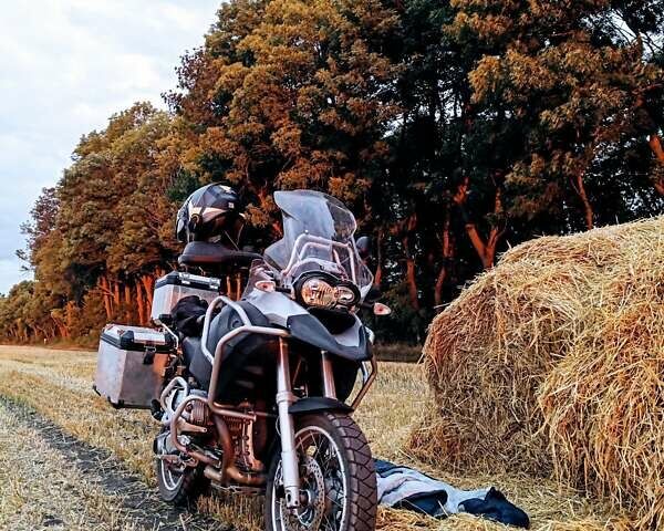 Серый БМВ R 1200GS, объемом двигателя 1.2 л и пробегом 59 тыс. км за 9000 $, фото 4 на Automoto.ua