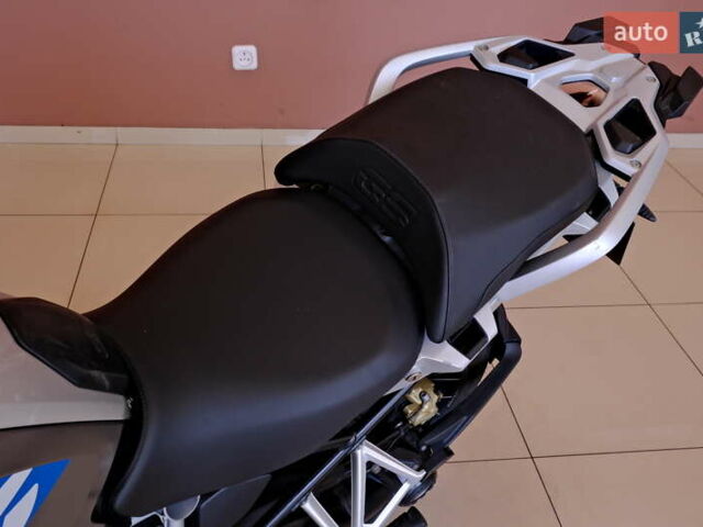 Сірий БМВ R 1200GS, об'ємом двигуна 1.2 л та пробігом 5 тис. км за 16900 $, фото 23 на Automoto.ua