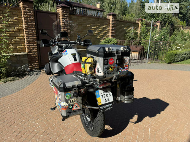 Белый БМВ R 1200GSA, объемом двигателя 0 л и пробегом 165 тыс. км за 9650 $, фото 12 на Automoto.ua