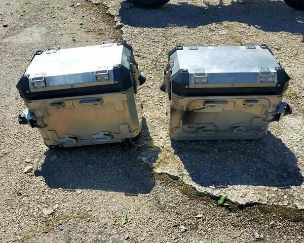 Красный БМВ R 1200GSA, объемом двигателя 0 л и пробегом 90 тыс. км за 7600 $, фото 7 на Automoto.ua