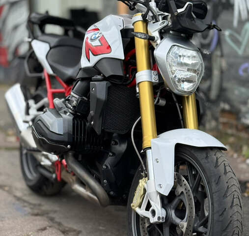 БМВ R 1200R 2014 в Киеве на Automoto.ua БМВ R 1200R, объемом двигателя 0 л и пробегом 49 тыс. км за 11500 $, фото 1 на Automoto.ua
