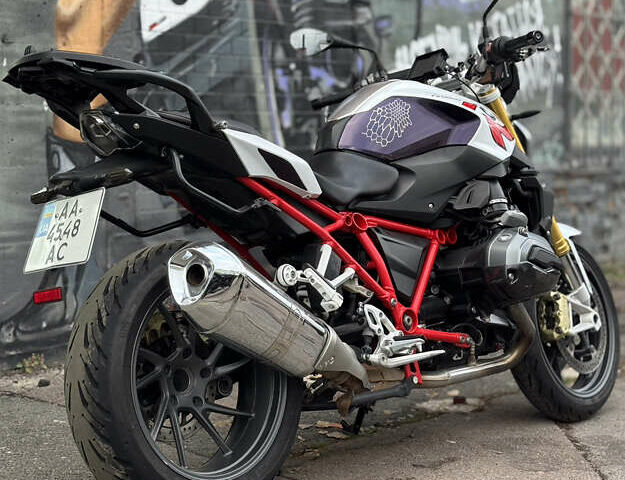 БМВ R 1200R 2014 в Киеве на Automoto.ua БМВ R 1200R, объемом двигателя 0 л и пробегом 49 тыс. км за 11500 $, фото 5 на Automoto.ua