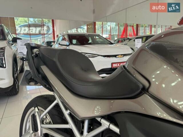 БМВ R 1200R, об'ємом двигуна 1.2 л та пробігом 61 тис. км за 7500 $, фото 10 на Automoto.ua