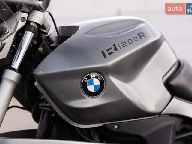 Сірий БМВ R 1200R, об'ємом двигуна 1.2 л та пробігом 92 тис. км за 6900 $, фото 2 на Automoto.ua