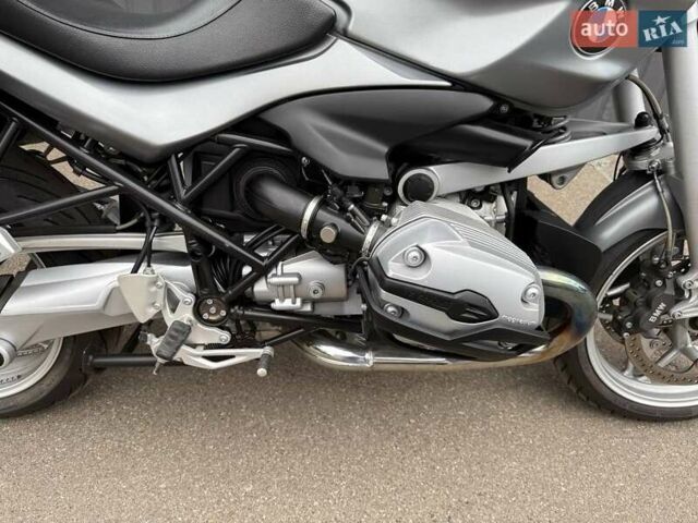 Серый БМВ R 1200R, объемом двигателя 1.17 л и пробегом 43 тыс. км за 8888 $, фото 5 на Automoto.ua