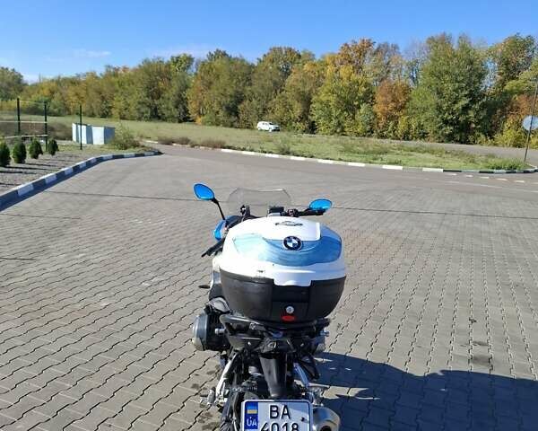Белый БМВ R 1200RS, объемом двигателя 1.2 л и пробегом 31 тыс. км за 10500 $, фото 19 на Automoto.ua