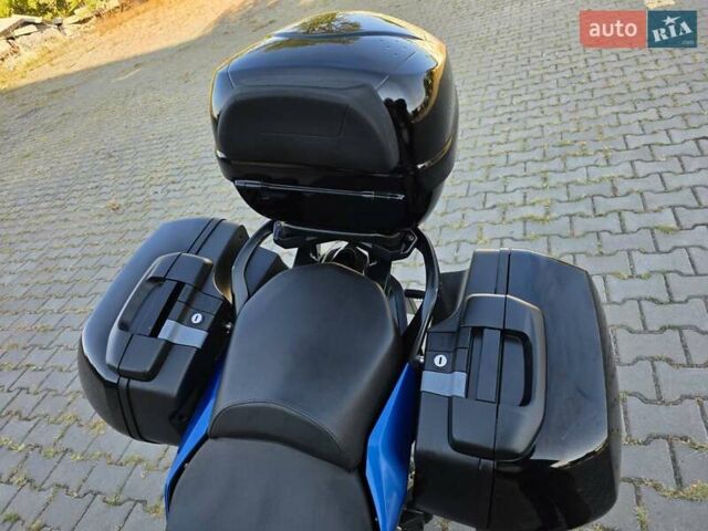 БМВ R 1200RS, объемом двигателя 1.2 л и пробегом 42 тыс. км за 12000 $, фото 5 на Automoto.ua