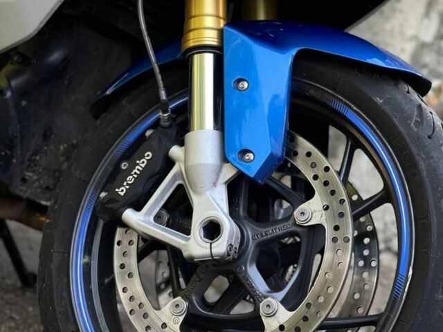 БМВ R 1200RS, объемом двигателя 1.2 л и пробегом 0 тыс. км за 9900 $, фото 3 на Automoto.ua