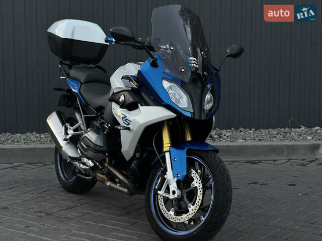 Синий БМВ R 1200RS, объемом двигателя 0.12 л и пробегом 42 тыс. км за 12000 $, фото 7 на Automoto.ua