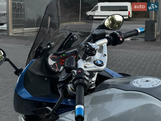 Синий БМВ R 1200RS, объемом двигателя 0.12 л и пробегом 42 тыс. км за 12000 $, фото 10 на Automoto.ua