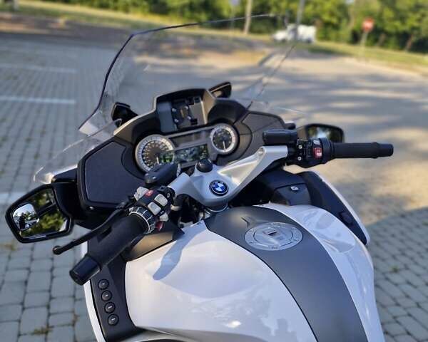 Белый БМВ R 1200RT, объемом двигателя 1.2 л и пробегом 49 тыс. км за 12200 $, фото 1 на Automoto.ua