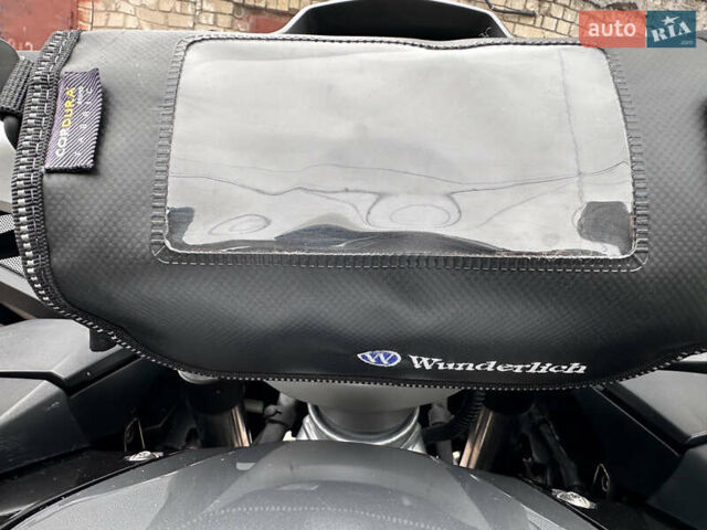 Чорний БМВ R 1200RT, об'ємом двигуна 1.2 л та пробігом 42 тис. км за 15000 $, фото 5 на Automoto.ua