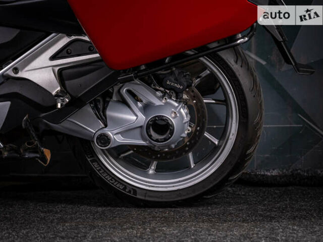 Оранжевый БМВ R 1200RT, объемом двигателя 1.2 л и пробегом 44 тыс. км за 13600 $, фото 7 на Automoto.ua