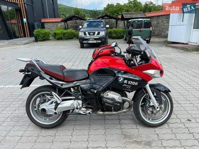 Красный БМВ R 1200ST, объемом двигателя 0 л и пробегом 1 тыс. км за 2700 $, фото 1 на Automoto.ua