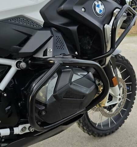 Белый БМВ R 1250GS, объемом двигателя 1.25 л и пробегом 19 тыс. км за 18500 $, фото 28 на Automoto.ua