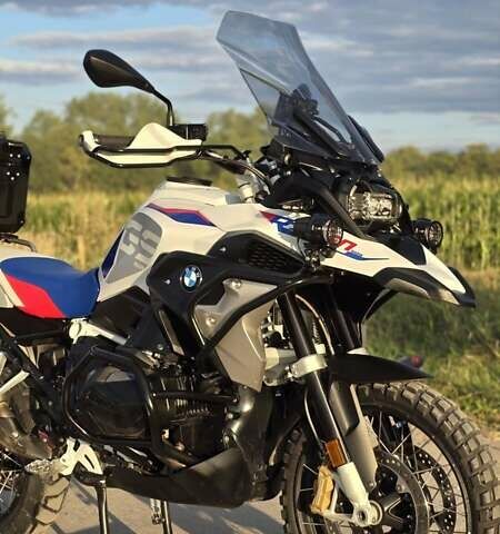 Белый БМВ R 1250GS, объемом двигателя 1.25 л и пробегом 19 тыс. км за 18500 $, фото 4 на Automoto.ua
