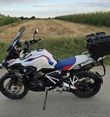 Белый БМВ R 1250GS, объемом двигателя 1.25 л и пробегом 19 тыс. км за 18500 $, фото 51 на Automoto.ua