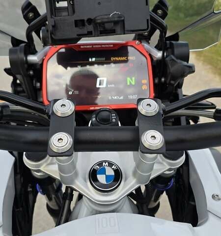 Белый БМВ R 1250GS, объемом двигателя 1.25 л и пробегом 19 тыс. км за 18500 $, фото 40 на Automoto.ua