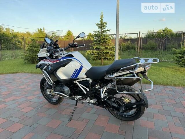 Білий БМВ R 1250GS, об'ємом двигуна 0 л та пробігом 22 тис. км за 19990 $, фото 4 на Automoto.ua