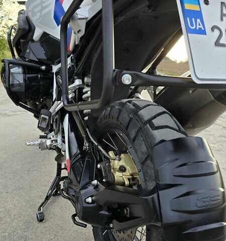 Белый БМВ R 1250GS, объемом двигателя 1.25 л и пробегом 19 тыс. км за 18500 $, фото 17 на Automoto.ua