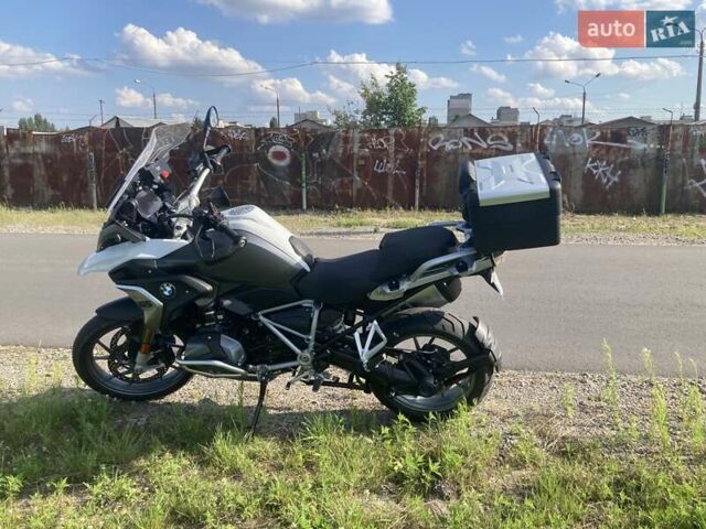 Белый БМВ R 1250GS, объемом двигателя 1.25 л и пробегом 10 тыс. км за 20800 $, фото 11 на Automoto.ua