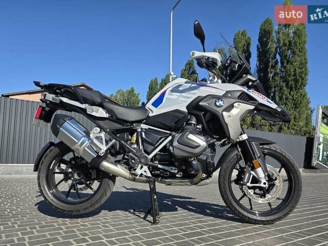 Белый БМВ R 1250GS, объемом двигателя 0 л и пробегом 13 тыс. км за 17990 $, фото 2 на Automoto.ua
