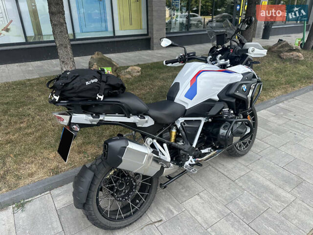 Белый БМВ R 1250GS, объемом двигателя 1.25 л и пробегом 6 тыс. км за 22500 $, фото 3 на Automoto.ua