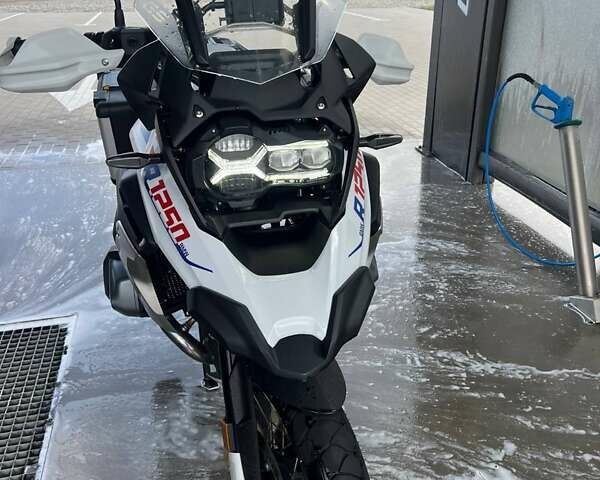 Білий БМВ R 1250GS, об'ємом двигуна 1.25 л та пробігом 3 тис. км за 21000 $, фото 8 на Automoto.ua