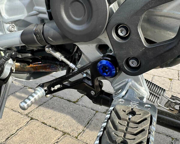 Чорний БМВ R 1250GS, об'ємом двигуна 0 л та пробігом 10 тис. км за 19999 $, фото 9 на Automoto.ua