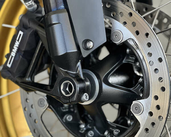 Черный БМВ R 1250GS, объемом двигателя 1.25 л и пробегом 8 тыс. км за 20800 $, фото 10 на Automoto.ua