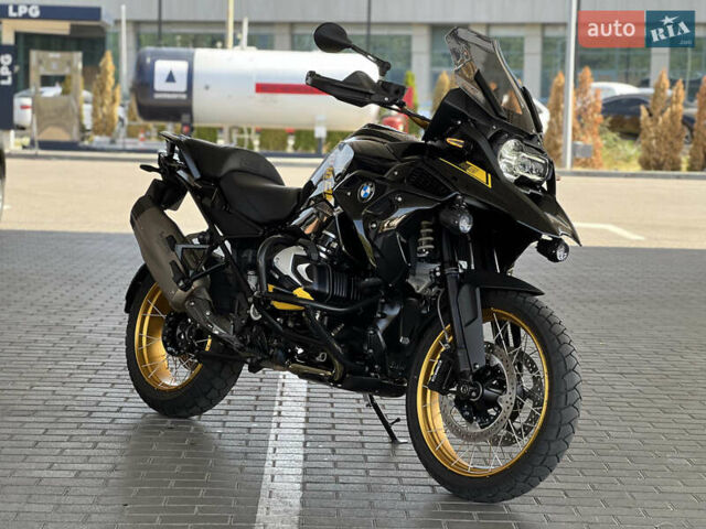 Черный БМВ R 1250GS, объемом двигателя 1.25 л и пробегом 8 тыс. км за 20800 $, фото 1 на Automoto.ua