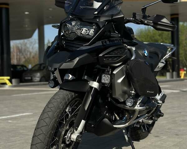 Черный БМВ R 1250GS, объемом двигателя 1.25 л и пробегом 4 тыс. км за 29288 $, фото 3 на Automoto.ua