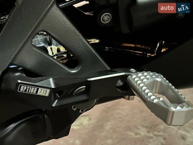 Черный БМВ R 1250GS, объемом двигателя 1.25 л и пробегом 4 тыс. км за 29288 $, фото 11 на Automoto.ua