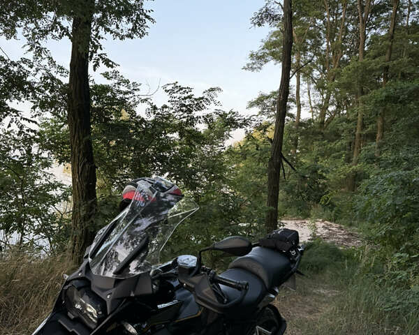 БМВ R 1250GS 2018 в Черкассах на Automoto.ua Черный БМВ R 1250GS, объемом двигателя 1.25 л и пробегом 30 тыс. км за 17900 $, фото 38 на Automoto.ua